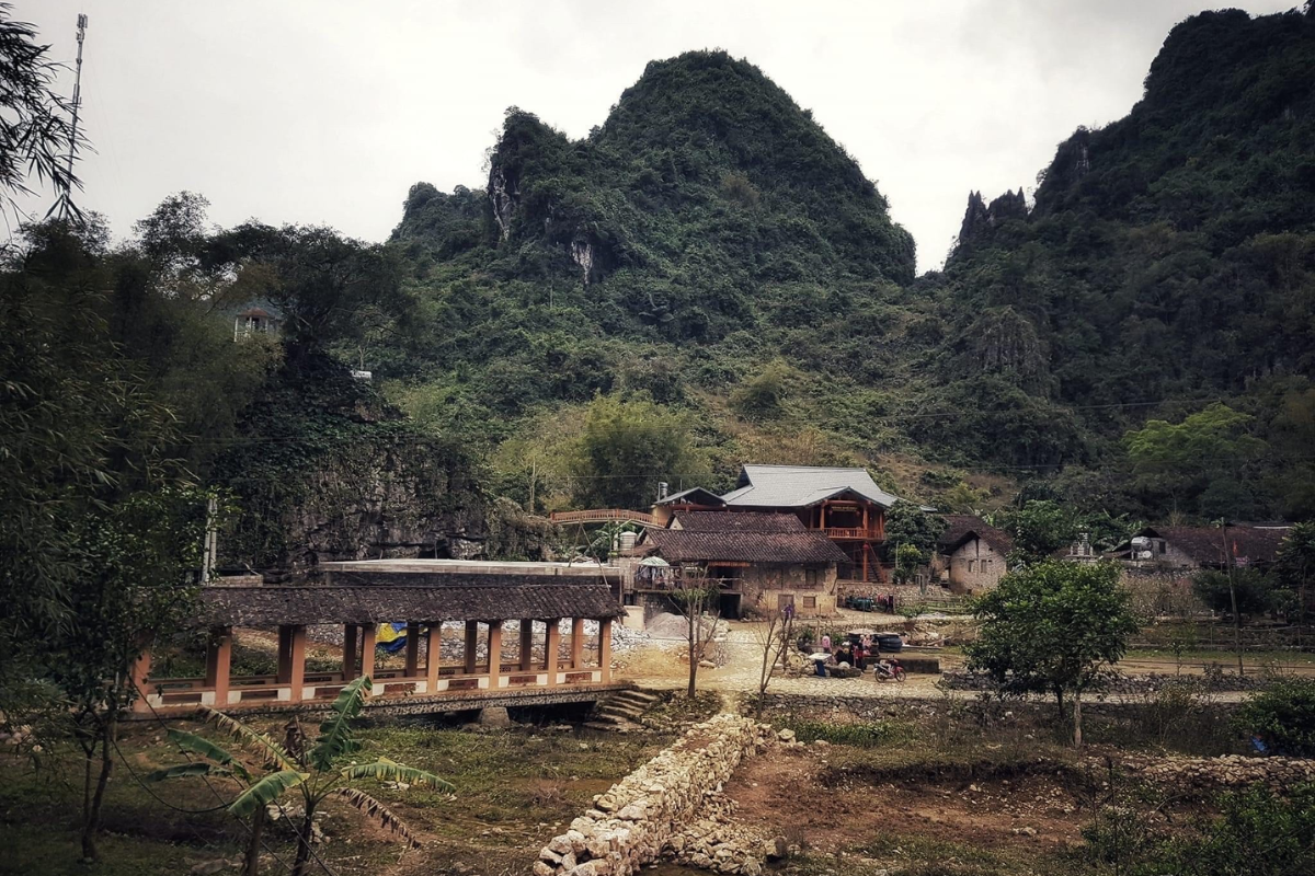 Autumn scenery in Khuoi Ky stone village, Cao Bang
